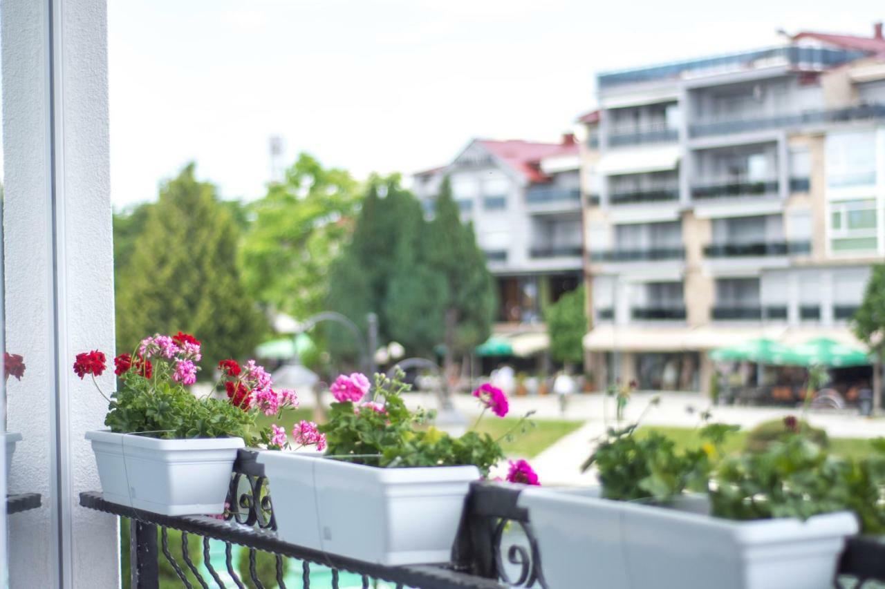 Seasons Hotel Struga Eksteriør billede