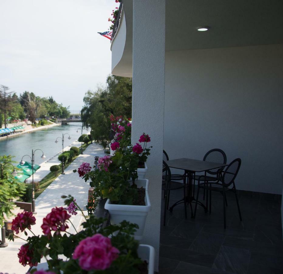Seasons Hotel Struga Eksteriør billede