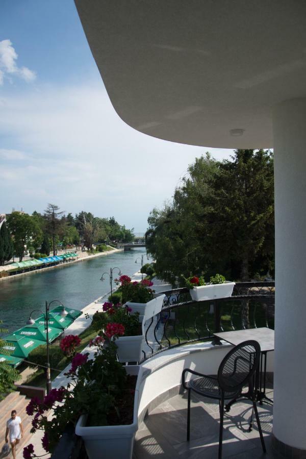 Seasons Hotel Struga Eksteriør billede